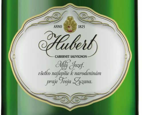 hubert_cabernet_sauvignon_person_075l